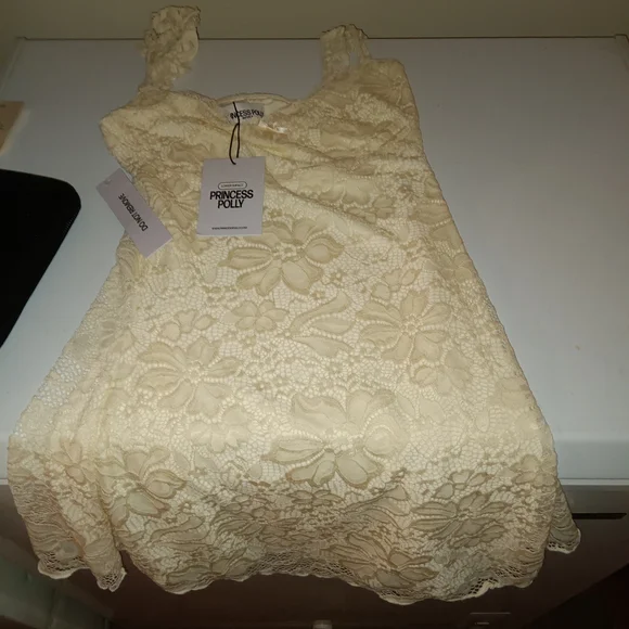 Princess Polly Beacall Cream Lace Mini Dress NWT! - Picture 3 of 3